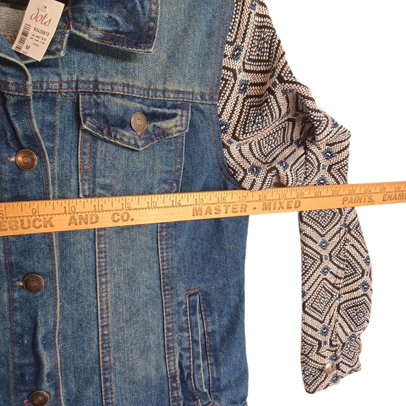 PAPER TEE Tribal Embroidered Print Long Sleeve Button Blue Denim Jacket M NWT - Picture 5 of 6